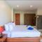 Beautiful 5br Pool Villa Walking distance To Bangtao Beach and Catch club - 他朗