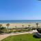 Sea View Suite in Makenzy - Ларнака