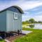 The Shepherds Hut at Anvil House - 伍德布里奇