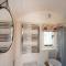 The Shepherds Hut at Anvil House - 伍德布里奇