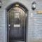 Tregarthen Cottage - tranquil self-contained room near Looe offering easy parking right outside with EV point