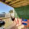 Walk to Atlantic Beach Townhome with Patio! - أتلانتيك بيتش