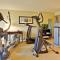 Holiday Inn Bloomington-University Area by IHG - 布卢明顿