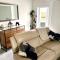Great location very spacious. Sea and castle view
