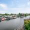 Zwaan 24-7