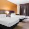 Best Western St. Louis Airport North Hotel & Suites
