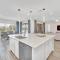 LAKE VILLA 6bd, all un-suite, pool, spa, grill - 基西米