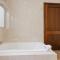 Mellieha Villa W Jacuzzi And Pool Table By Homely! - Għajn Żejtuna