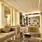 Queens Suite Hotel
