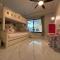 7 Minutes from Centre Orchid villa With Jacuzzi and Pool Table - Хуахин