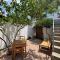 Samia House