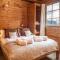 Chalet Mitoyen Traditionnel - 6 Chambres, Proche Pistes et Centre - La Tania, Courchevel - FR-1-513-61