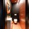 SKY21 LUX Stay with Pool, Gym, Spa & City Views - Lucemburk