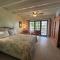 Paradera Palms Apt 1