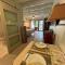 Paradera Palms Apt 1