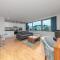 HQ Aparthotel Farnborough