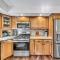 Tahoe Retreat with Decks and Separate Studio - 塔霍维斯塔