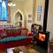 Quirky, comfortable, converted Chapel - Winkleigh