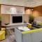 Courtyard by Marriott Boston Logan Airport