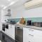 City Chic, Elegant 2BR apt