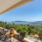 Astarte Villas - Pearl Private Villa with Pool