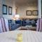 AT103 Pins Beachfront complex, beach view - Torredembarra