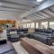 Near Golfing Palm Desert Oasis with Pool and Spa - 棕榈荒漠