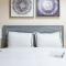 428-4R prime midtown large 2 BR Newly Furnished