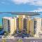 Bayfront 2BR w/ Bay View & Balcony - فورت مايرز بيتش