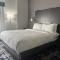 Four Points by Sheraton Charlotte - Lake Norman