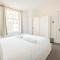 Stylish 3-Bed Apartment in Prime Fulham Location - 伦敦