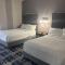 Four Points by Sheraton Charlotte - Lake Norman