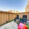 2 Mi to Beaches Condo with Patio in Port Hueneme! - ميناء هوينيميه
