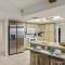 Solar-heated pool home on gulf-access canal with great views - Villa Delieta - كيب كورال