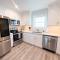 1004 Queen Pet Friendly Suite, 1st Floor Oasis