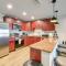 4 Mi to Bradenton Riverwalk Cozy Home with Patio! - 布雷登顿