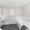 Spacious place to live in the dream of Schofields