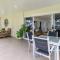 Ground floor air conditioned, fabulous waterviews overlooking Pumicestone Passage