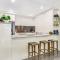 City Centre 3-Bed Apartment with Pool Access - 凯恩斯