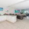 City Centre 3-Bed Apartment with Pool Access - 凯恩斯