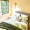 Sassafras Treehouse Private home in the Dandenong Ranges, Victoria - Sassafras