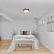 Impecable 2 Bedroom in Windsor