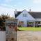 Sea Reach, Thurlestone with sea views, minutes from the beach - Thurlestone