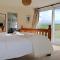 Sea Reach, Thurlestone with sea views, minutes from the beach - Thurlestone