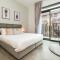 Sleek & Modern 1BR with Luxury Pool in JVC - 迪拜