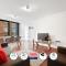 2 Bedroom Apartment Short Term Rental & Flexible Renting Shoreditch with Free WiFi & Balcony
