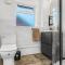 Double Bedroom Spacious Home near NEC JLR HS2 BHX Airport with Free Parking and wifi - Solihull