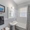 Well Located 1 BR in Elizabeth with Covered Porch - Шарлотт