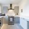 Leeds 3-Bedroom Retreat with Free WiFi and Parking - Ideal for Family and Contractors - Killingbeck