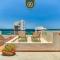 Amazing Studio with Rooftop Pool with Bay View - Бусериас